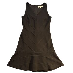 Ann Taylor LOFT Women’s Fit & Flare Dress Size 4 Black Sleeveless V-Neck Knit
